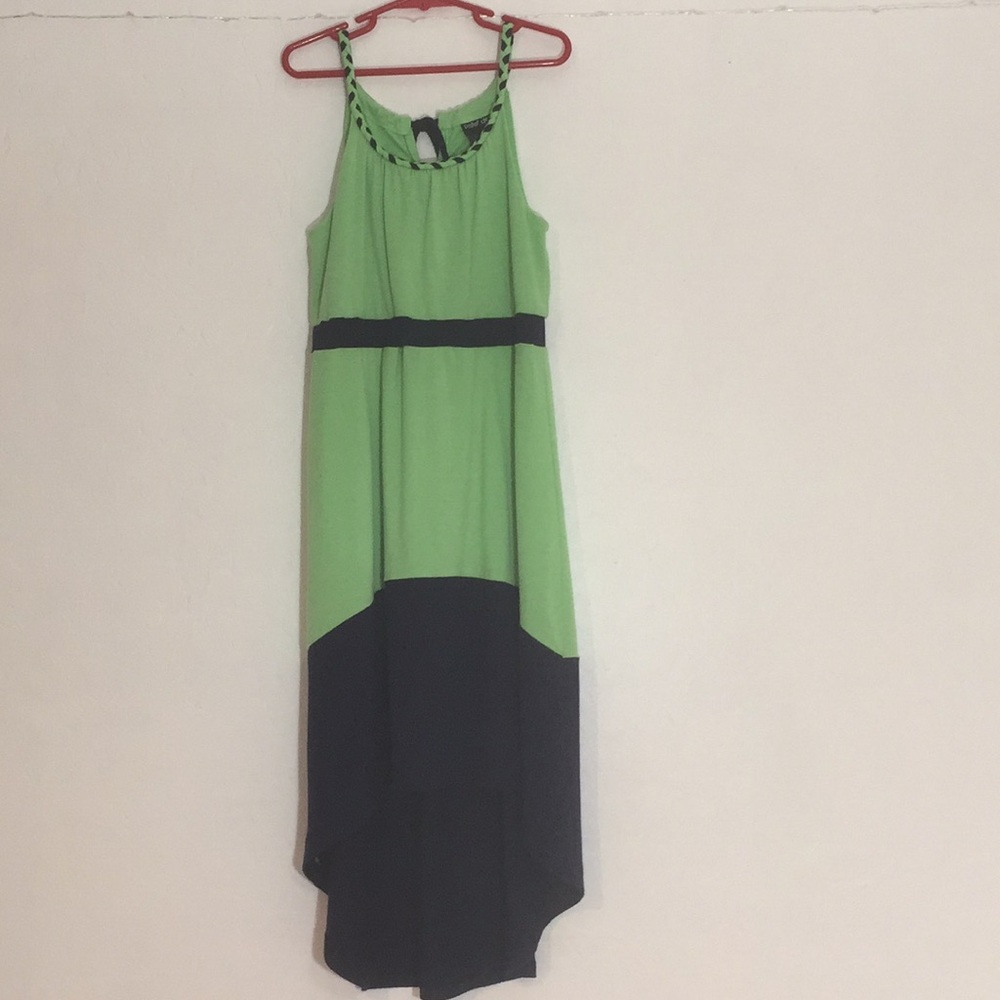Beautiful dress shorter in front, longer in back